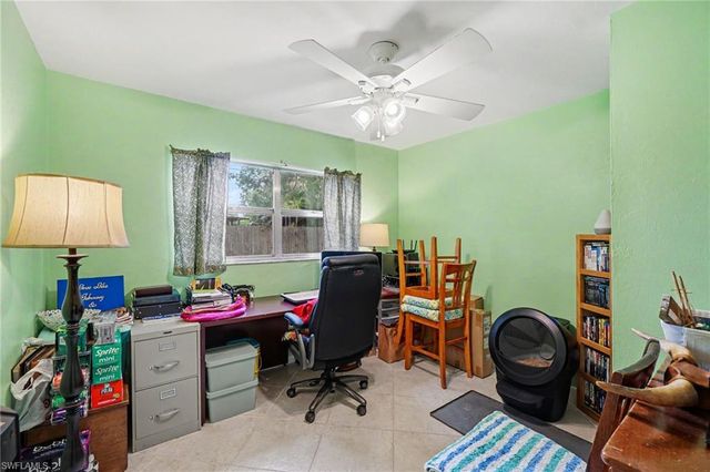 2215 SE 8th ST, Cape Coral, FL 33990