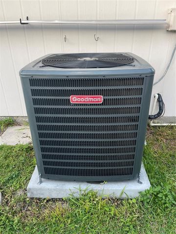 10813 VENICE CIRCLE, Tampa, FL 33635