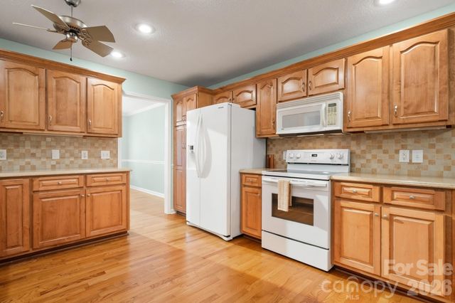 55 Wittenburg Springs Drive, Taylorsville, NC 28681