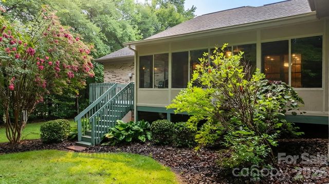 55 Wittenburg Springs Drive, Taylorsville, NC 28681