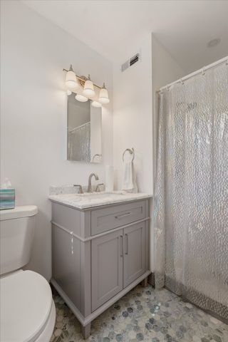4703 Langston Dr, Nashville, TN 37211