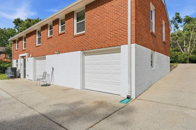 4703 Langston Dr, Nashville, TN 37211