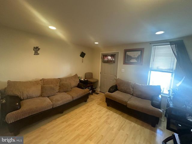 209 FULTON ST, Hanover, PA 17331