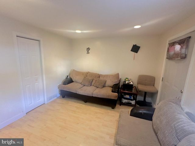 209 FULTON ST, Hanover, PA 17331