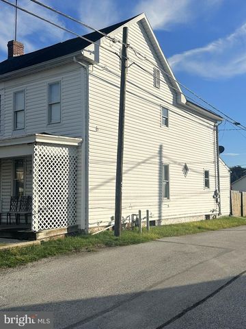 209 FULTON ST, Hanover, PA 17331