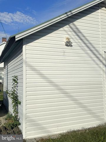 209 FULTON ST, Hanover, PA 17331