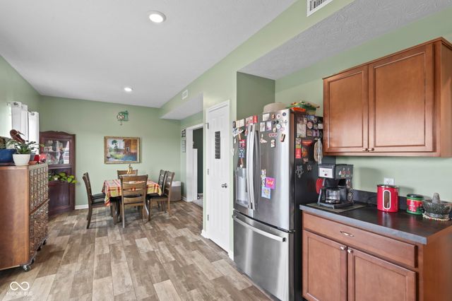 2422 Montezuma Express Drive, Greenfield, IN 46140
