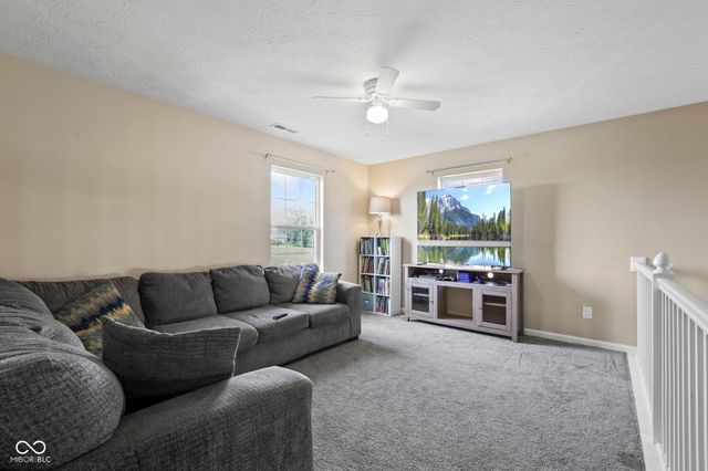 2422 Montezuma Express Drive, Greenfield, IN 46140