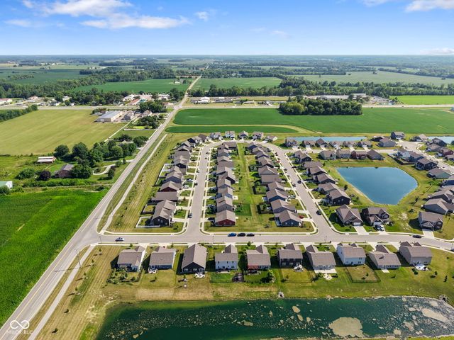 2422 Montezuma Express Drive, Greenfield, IN 46140