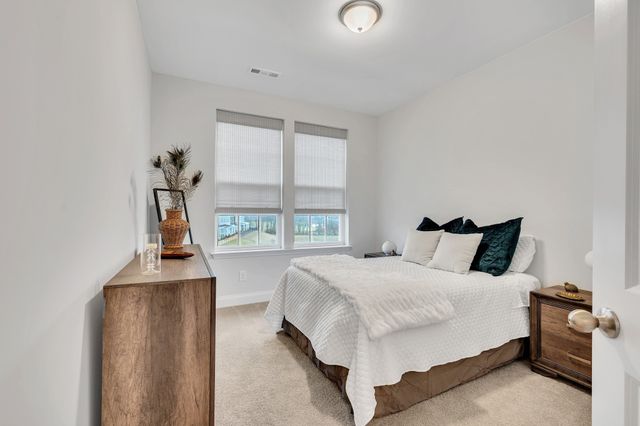 821 Westcott Ln, Antioch, TN 37013