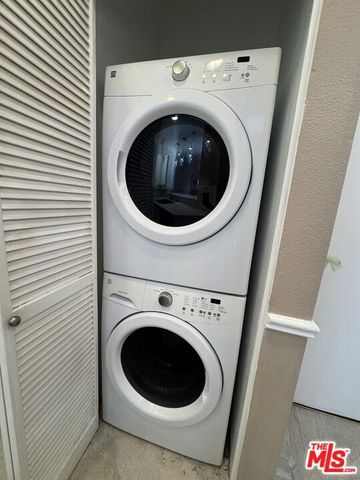 12211 Idaho Avenue 103, Los Angeles, CA 90025