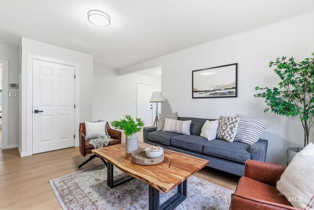 2314 Hillcrest, Caldwell, ID 83605