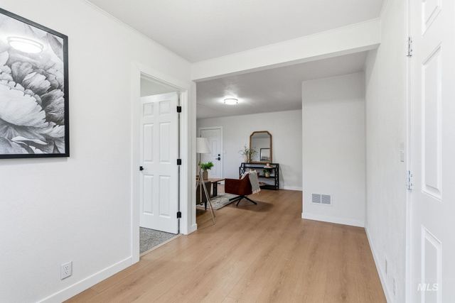 2314 Hillcrest, Caldwell, ID 83605