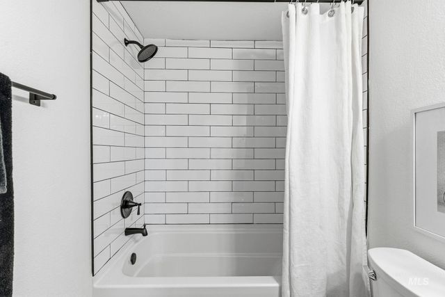 2314 Hillcrest, Caldwell, ID 83605