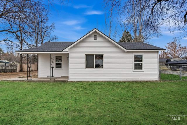 2314 Hillcrest, Caldwell, ID 83605