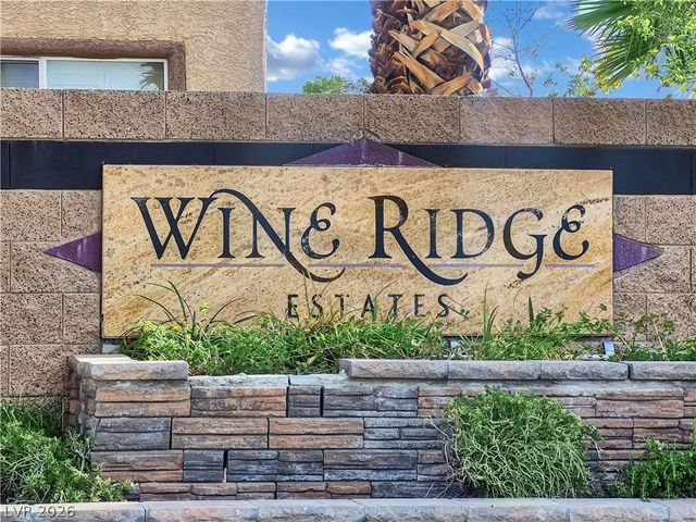 9018 Toast Avenue, Las Vegas, NV 89148