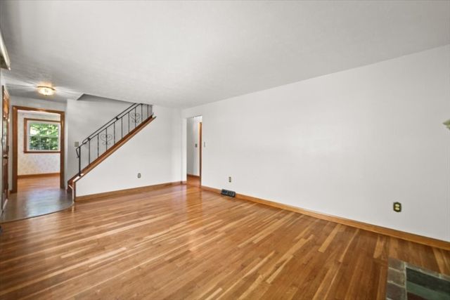 7 Glen Echo Blvd, Stoughton, MA 02072