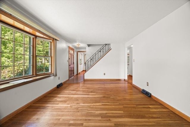 7 Glen Echo Blvd, Stoughton, MA 02072
