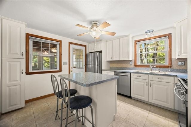7 Glen Echo Blvd, Stoughton, MA 02072