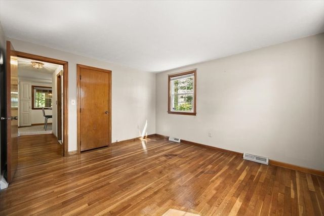7 Glen Echo Blvd, Stoughton, MA 02072