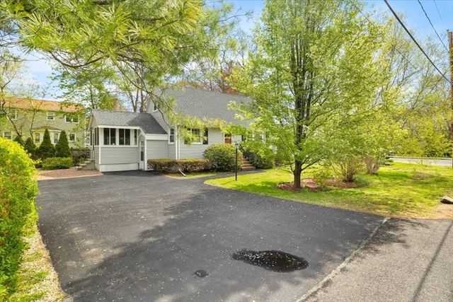 7 Glen Echo Blvd, Stoughton, MA 02072