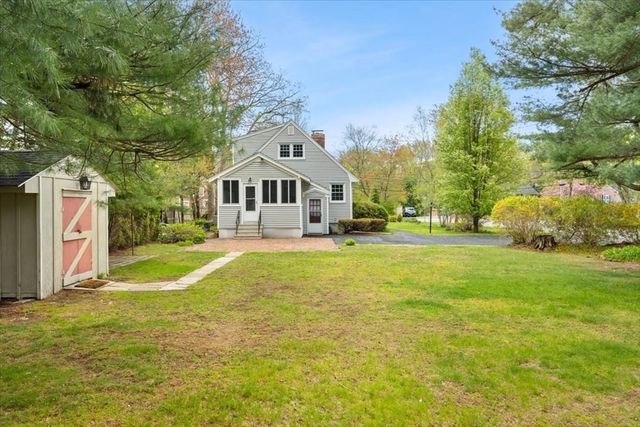 7 Glen Echo Blvd, Stoughton, MA 02072