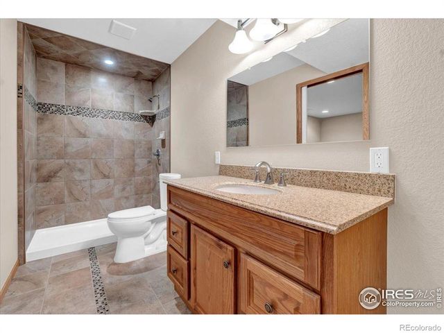 334 Sunset Drive, La Salle, CO 80645