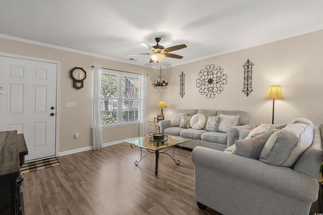 813 Silvercrest Dr., Myrtle Beach, SC 29579