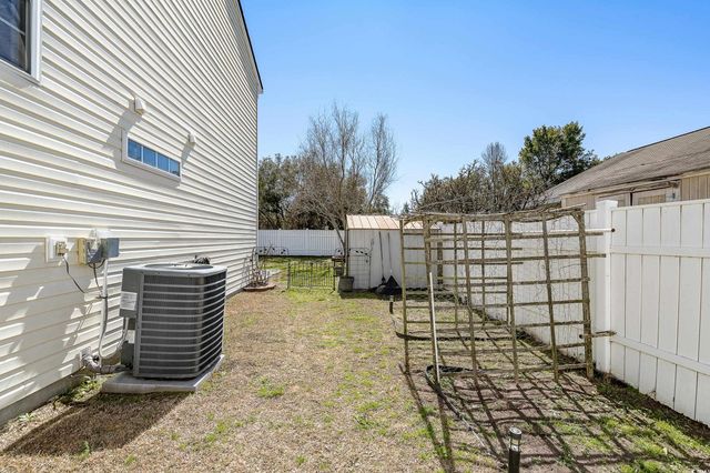 813 Silvercrest Dr., Myrtle Beach, SC 29579