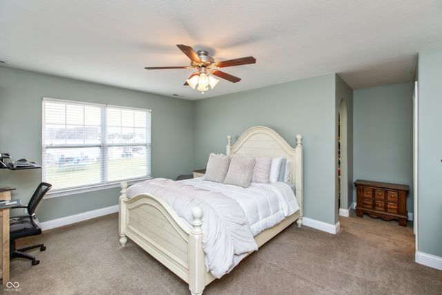 143 Stamford Drive, Pittsboro, IN 46167