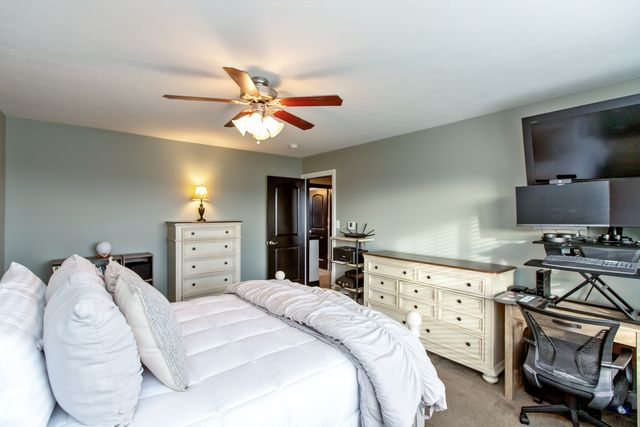 143 Stamford Drive, Pittsboro, IN 46167