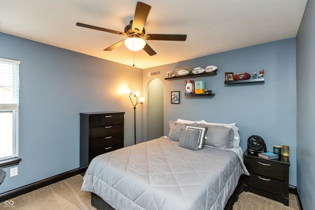 143 Stamford Drive, Pittsboro, IN 46167