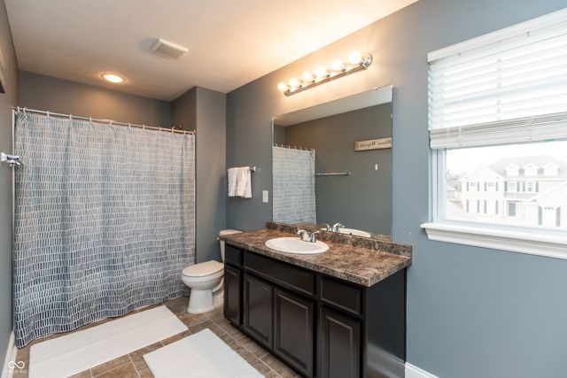 143 Stamford Drive, Pittsboro, IN 46167