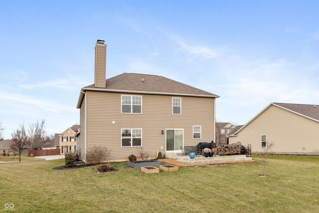 143 Stamford Drive, Pittsboro, IN 46167