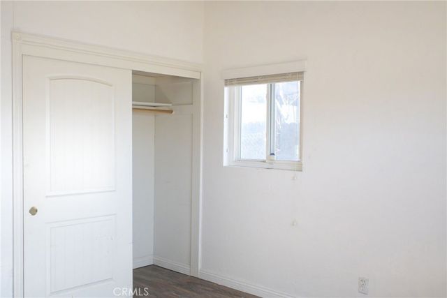 16300 Live Oak, Hesperia, CA 92345