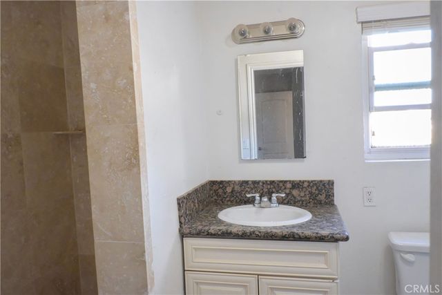 16300 Live Oak, Hesperia, CA 92345