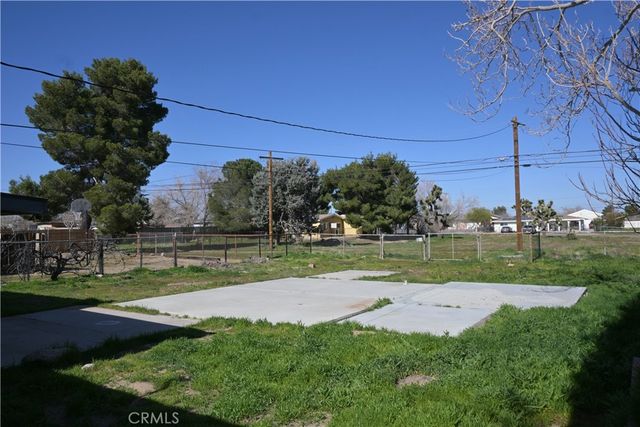 16300 Live Oak, Hesperia, CA 92345