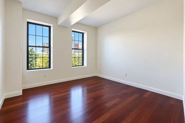 150 Cambridge St 211, Cambridge, MA 02141
