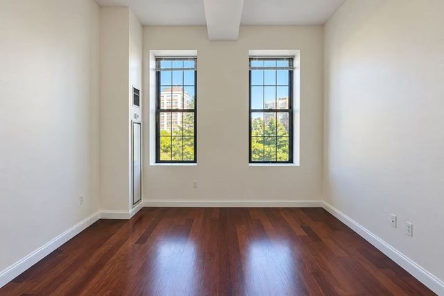150 Cambridge St 211, Cambridge, MA 02141