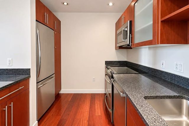 150 Cambridge St 211, Cambridge, MA 02141