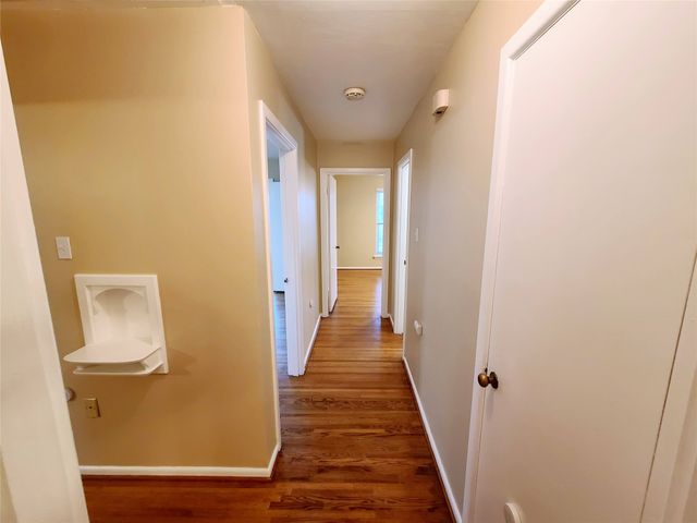 1830 Viewcrest Drive, Dallas, TX 75228