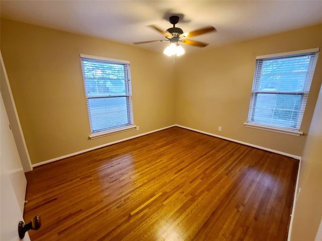 1830 Viewcrest Drive, Dallas, TX 75228