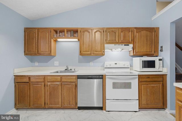 21335 S ESSEX DR, Lexington Park, MD 20653