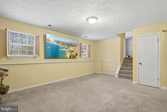 21335 S ESSEX DR, Lexington Park, MD 20653