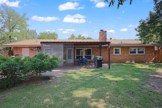 5209 17th Street, Lubbock, TX 79416