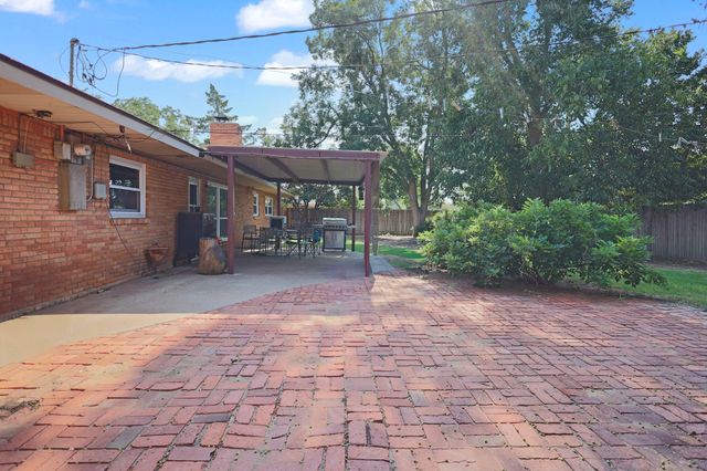 5209 17th Street, Lubbock, TX 79416