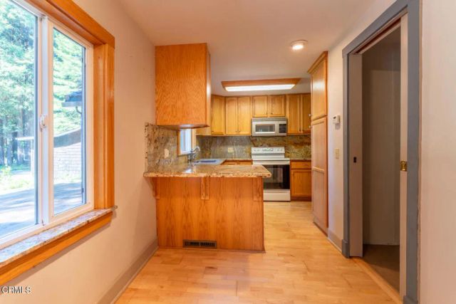 32200 California 20, Fort Bragg, CA 95437