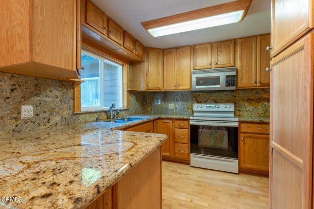 32200 California 20, Fort Bragg, CA 95437