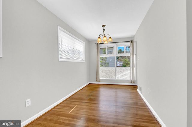 10012 SINNOTT DR, Bethesda, MD 20817