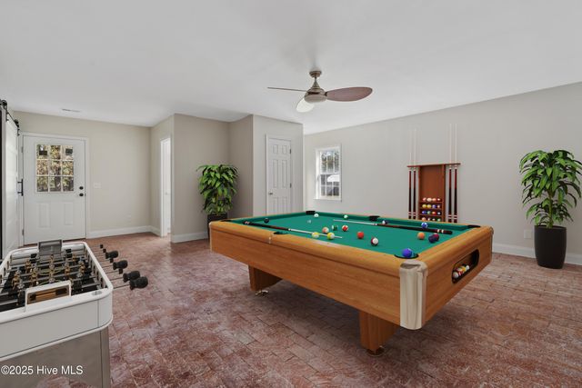 106 Dolphin Drive, Hampstead, NC 28443